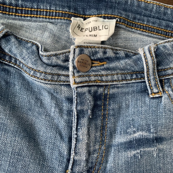 For the Republic | Cuffed Jean Shorts 🏷 12/30 - Picture 8 of 8